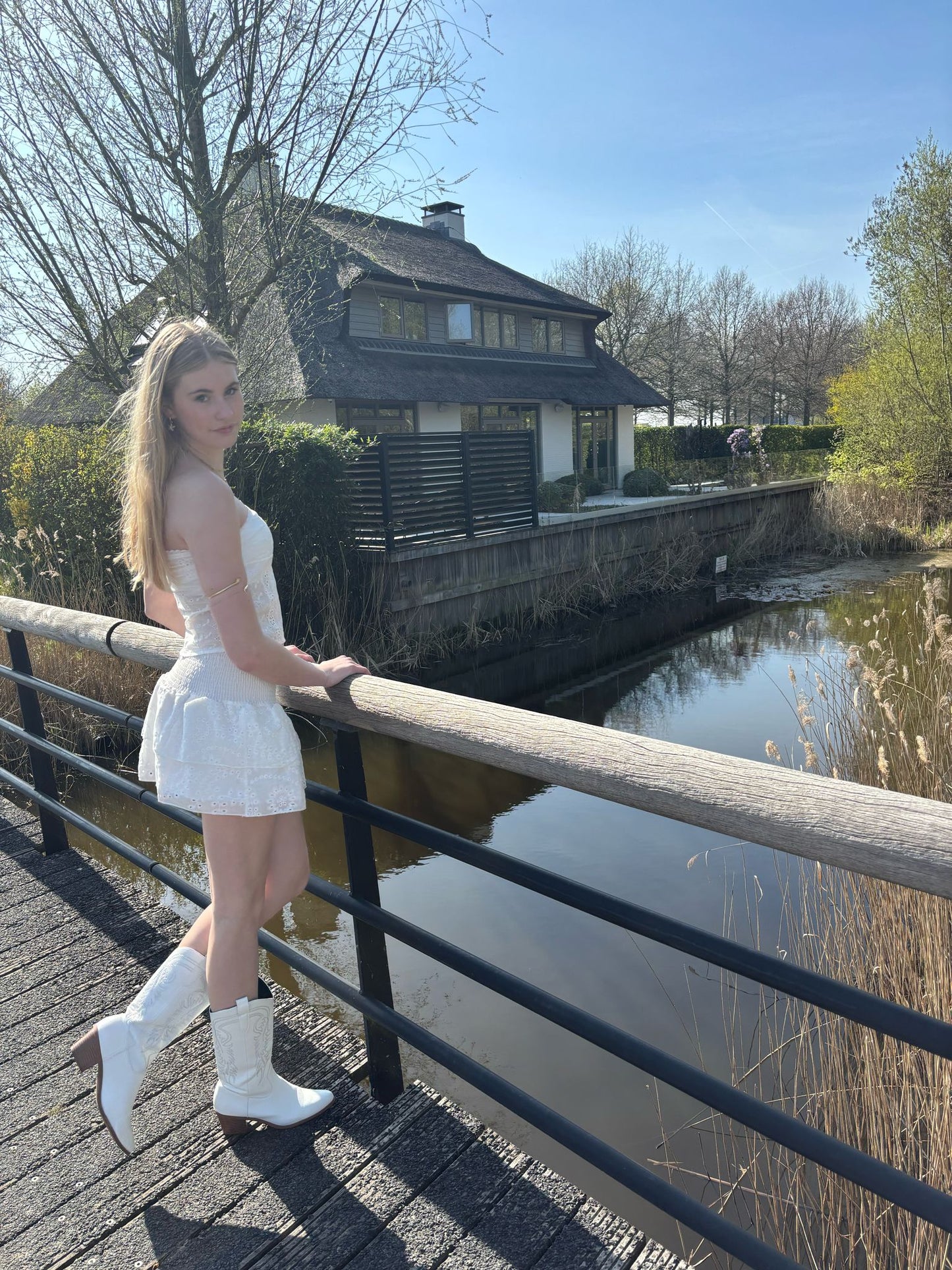 Ivy skirt (Milky White)