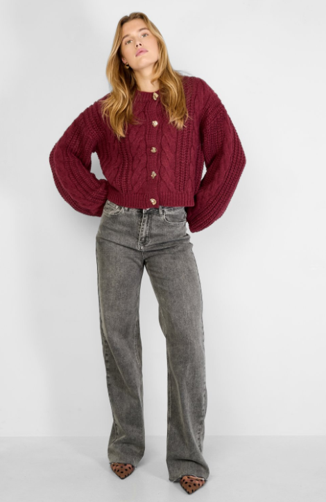 Golden Glow - Wine Red